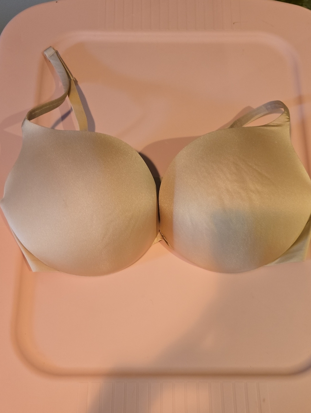 ULTIMATE PUSH UP 36D SKIMS